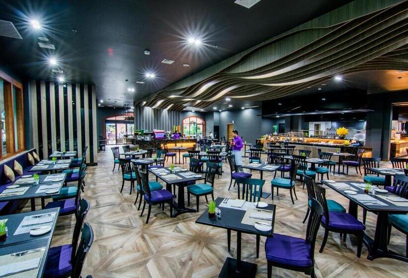 Mercure Yangon Kaba Aye