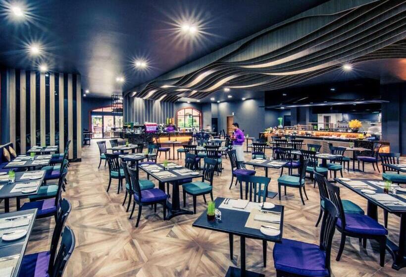 Mercure Yangon Kaba Aye