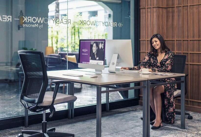 Mercure Yangon Kaba Aye