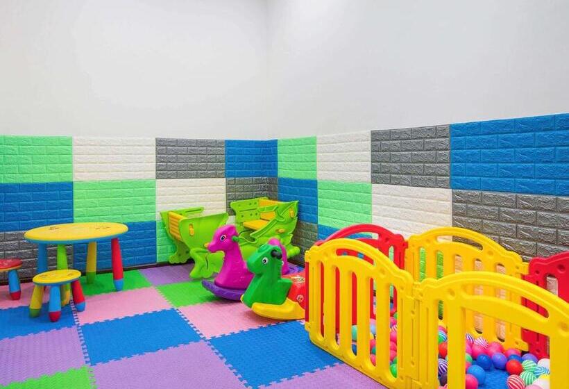 Mercure Yangon Kaba Aye