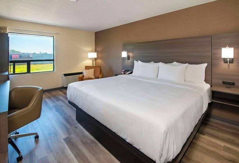 فندق على الطريق Quality Inn