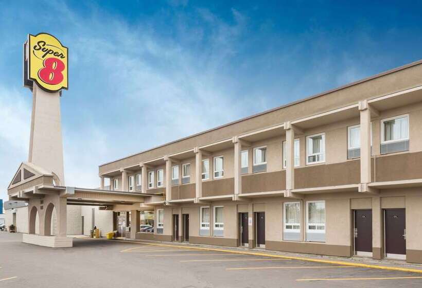 فندق على الطريق Super 8 By Wyndham Thunder Bay