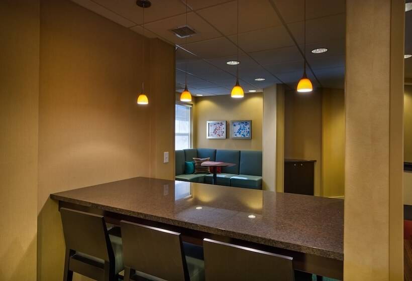 Residence Inn By Marriott Madison West/middleton