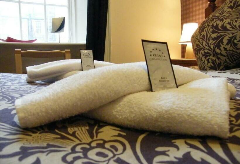 Royal Mile Group Apartments