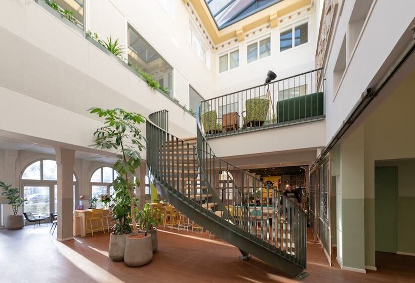 Stayokay Hostel Den Haag