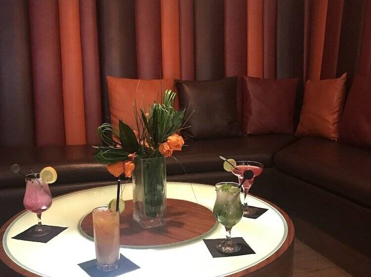 The Continental Hotel Heathrow