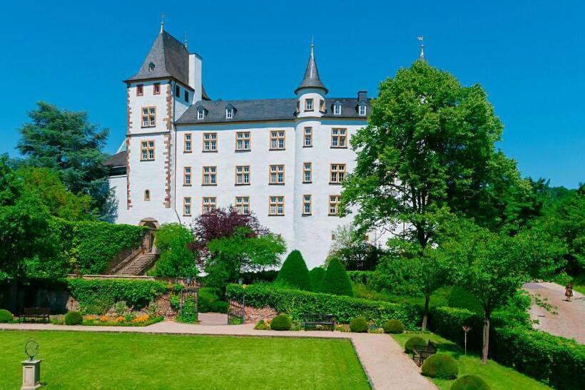 Victor S Residenz Hotel Schloss Berg
