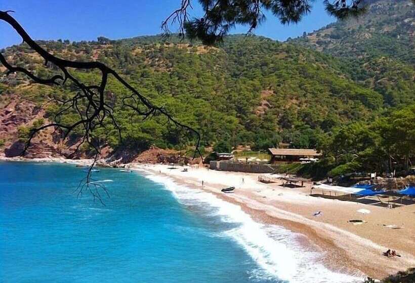 בית מלון כפרי Belle Vue ölüdeniz