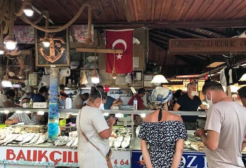 בית מלון כפרי Belle Vue ölüdeniz