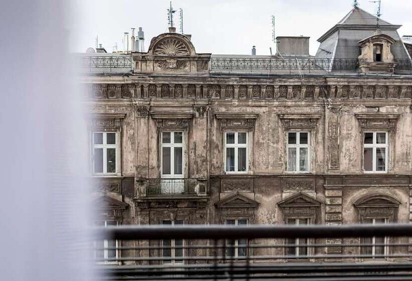 Daniel Griffin Aparthotel By Artery Hotels