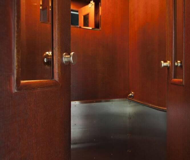 Daniel Griffin Aparthotel By Artery Hotels