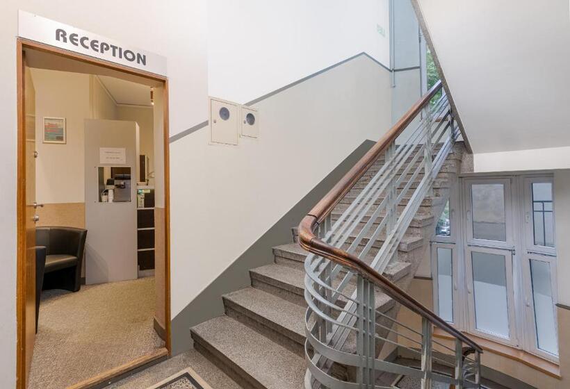 Daniel Griffin Aparthotel By Artery Hotels