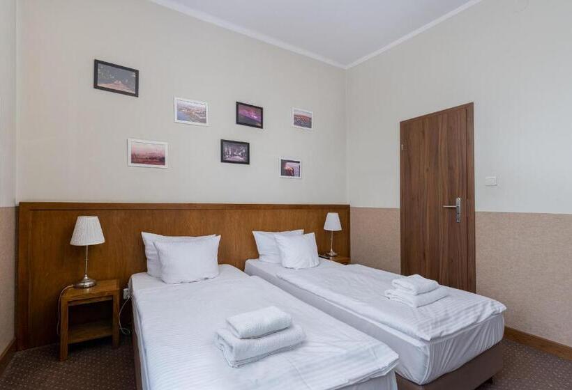 Daniel Griffin Aparthotel By Artery Hotels