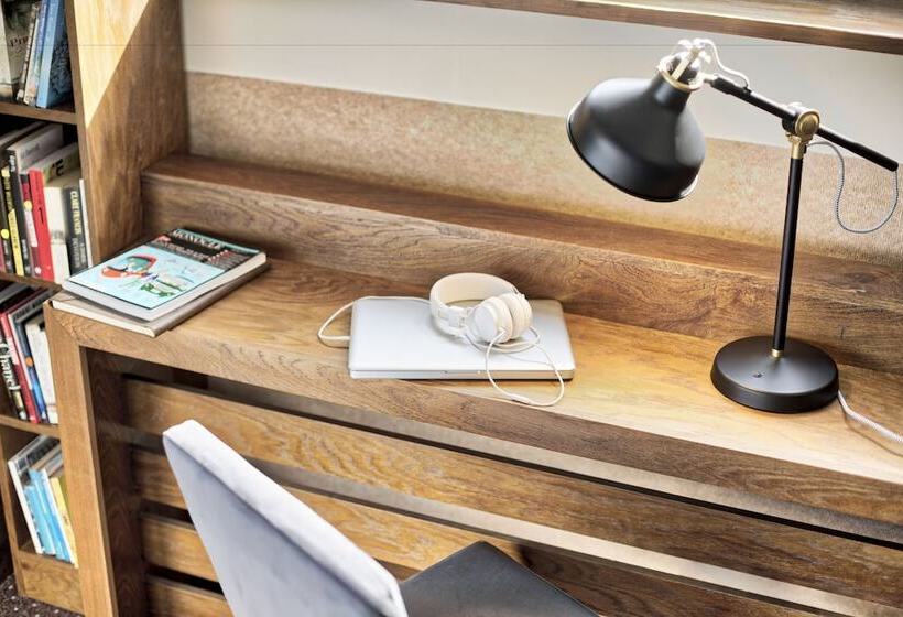 Daniel Griffin Aparthotel By Artery Hotels