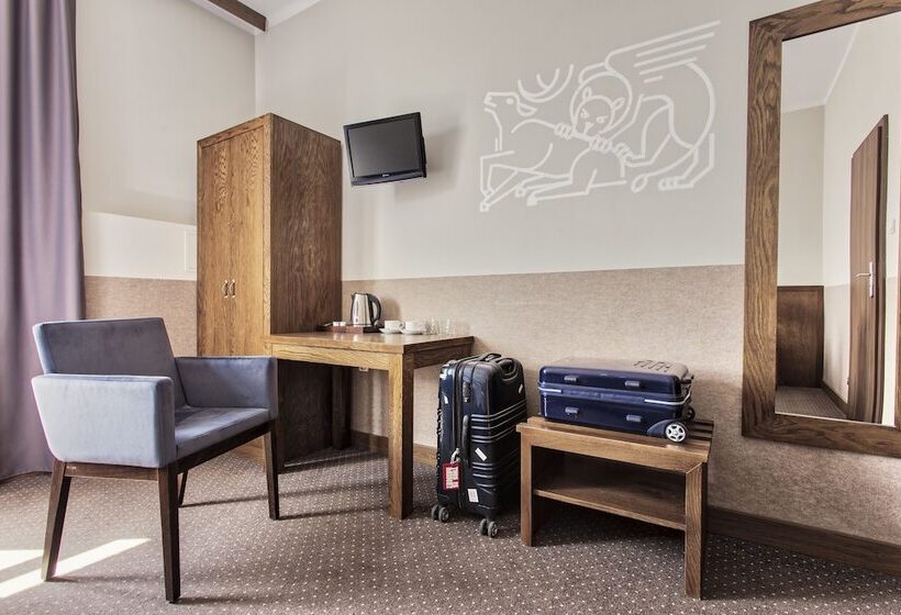 Daniel Griffin Aparthotel By Artery Hotels