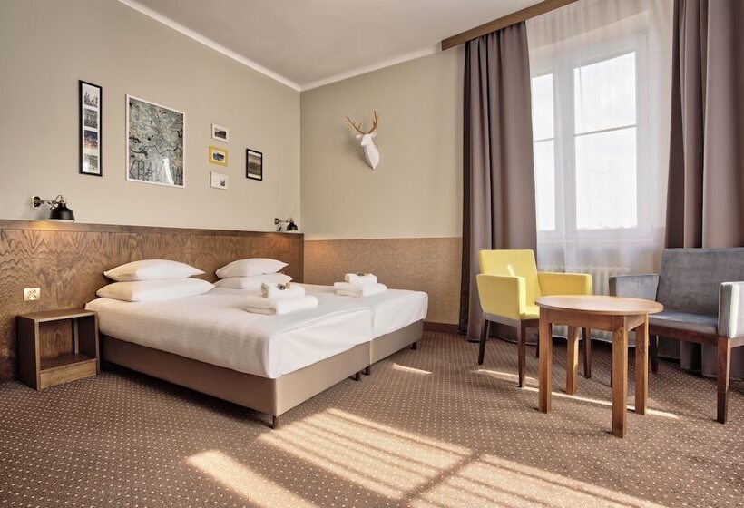 Daniel Griffin Aparthotel By Artery Hotels