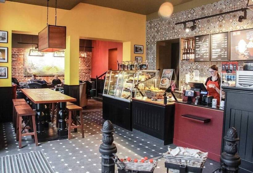 Daniel Griffin Aparthotel By Artery Hotels