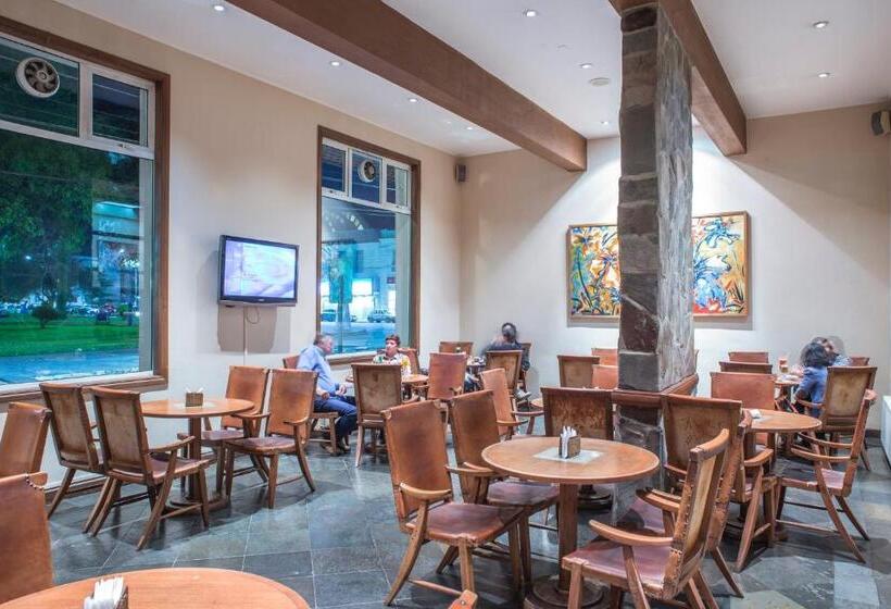 Gran Hotel Isabel Riquelme