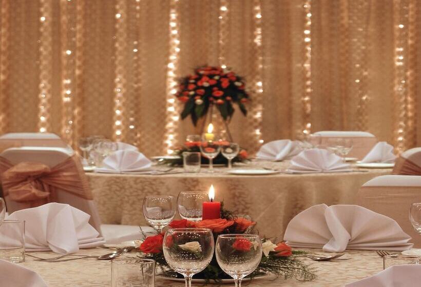 Отель Abu Palace Chennai