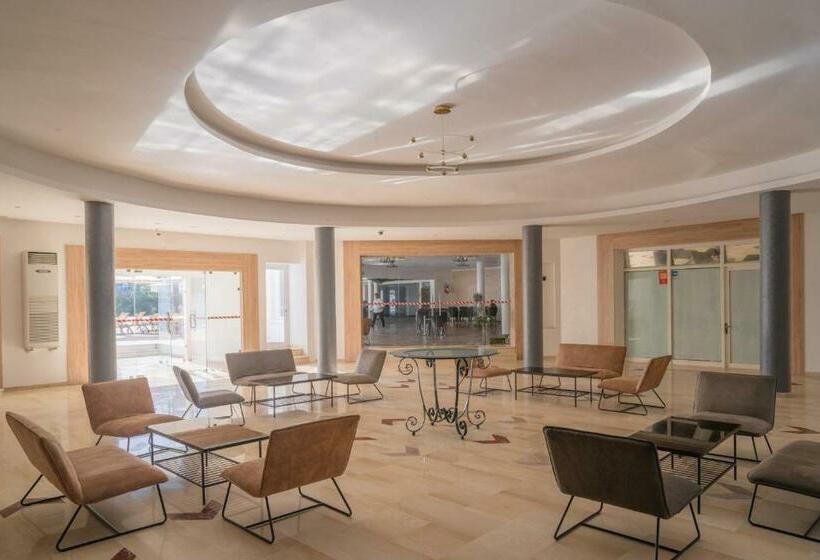 هتل Acqua Viva Village