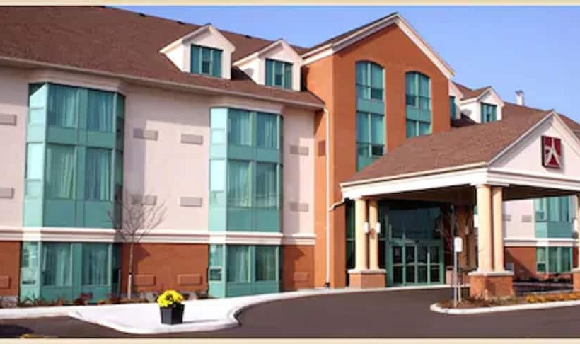 Отель Admiral Inn Mississauga