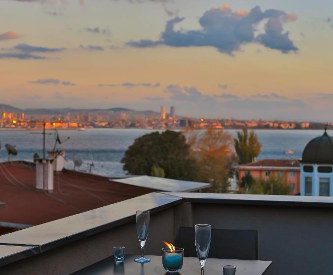 בית מלון כפרי Alilass