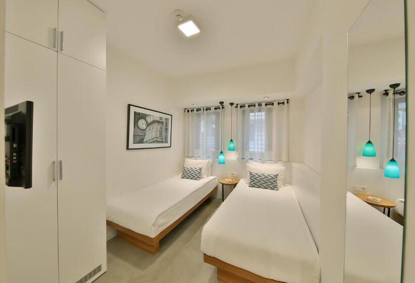 בית מלון כפרי Alilass