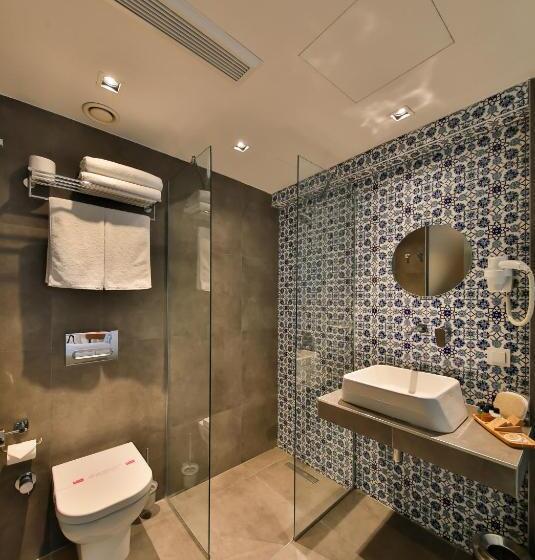 בית מלון כפרי Alilass