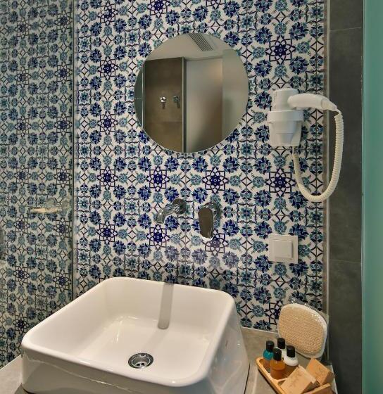 בית מלון כפרי Alilass