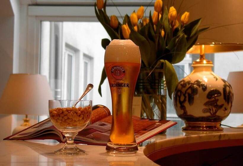 酒店 Am Schlosspark , Wiesbaden