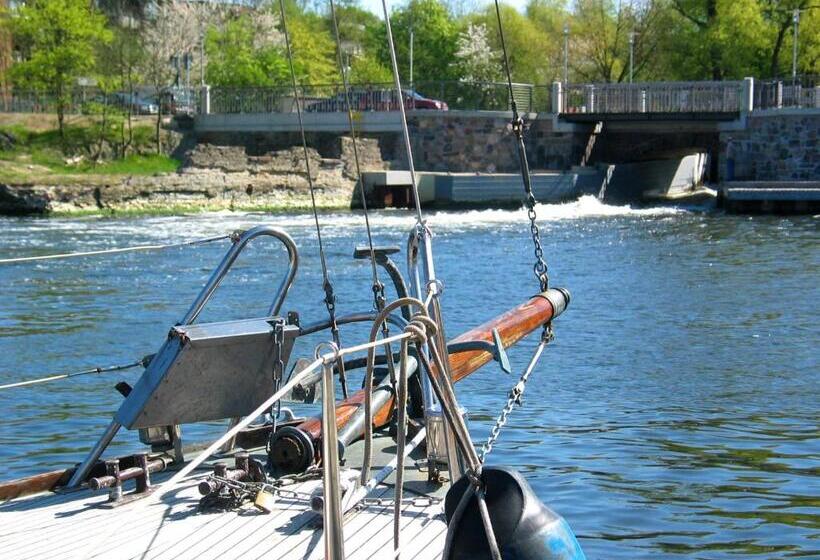 בית מלון כפרי Am Segelhafen