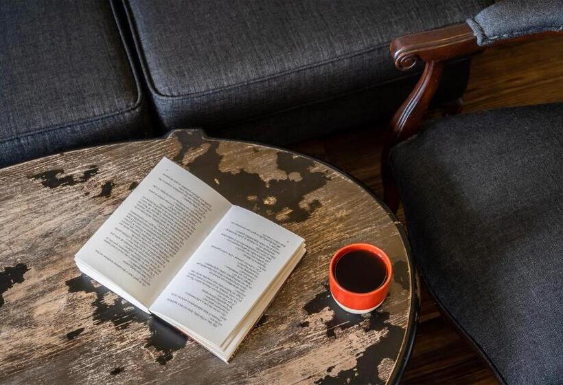 Ansen Hotel And Suites