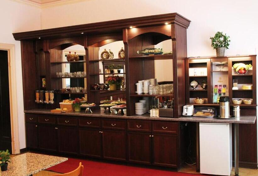 هتل Aster An Der Messe