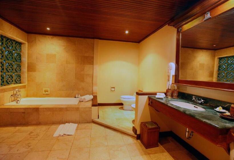 هتل Bagus Jati Health & Wellbeing Retreat