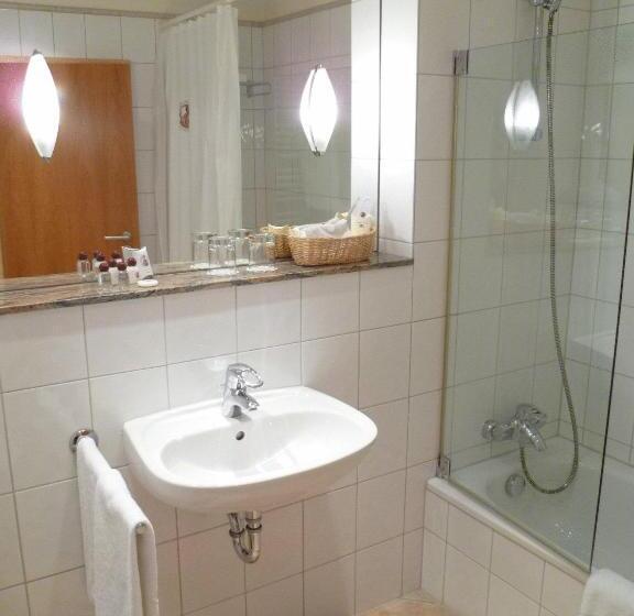 בית מלון כפרי Barbarossa