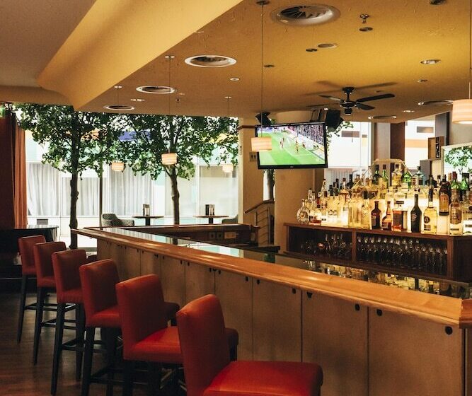 ホテル Courtyard By Marriott Duesseldorf Hafen