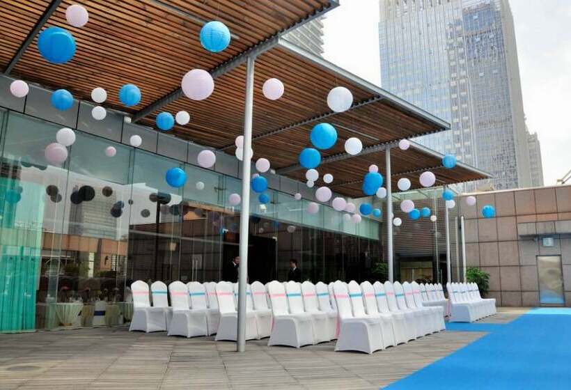 هتل Crowne Plaza Shenzhen Futian, Near To Shenzhen Convention&exhibition Centre, Shenzhen Stock Exchange