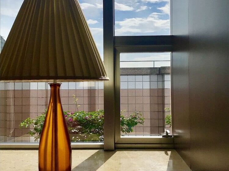 هتل Crowne Plaza Shenzhen Futian, Near To Shenzhen Convention&exhibition Centre, Shenzhen Stock Exchange