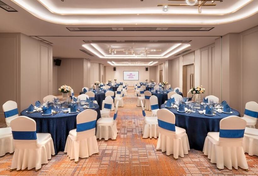 هتل Crowne Plaza Shenzhen Futian, Near To Shenzhen Convention&exhibition Centre, Shenzhen Stock Exchange