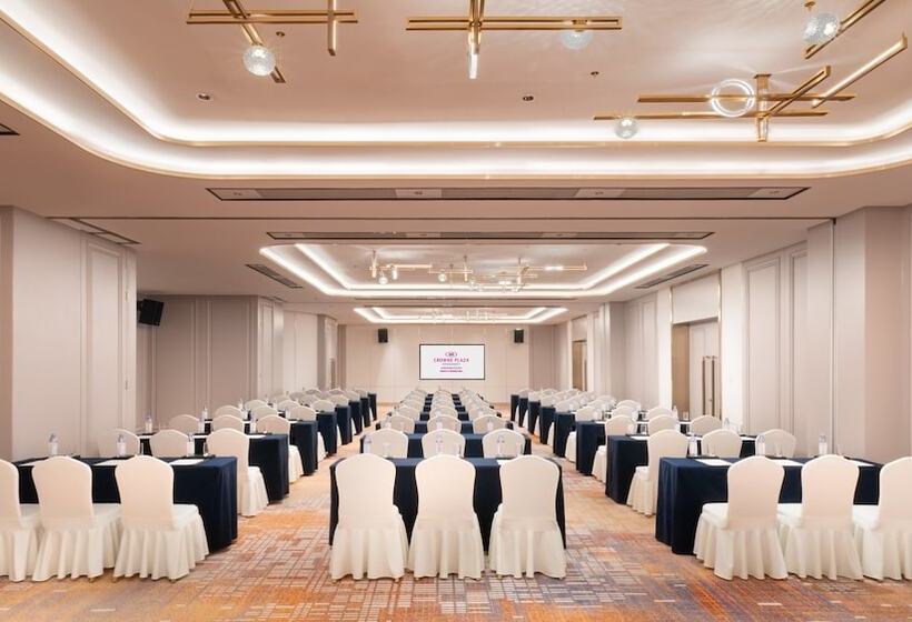 هتل Crowne Plaza Shenzhen Futian, Near To Shenzhen Convention&exhibition Centre, Shenzhen Stock Exchange