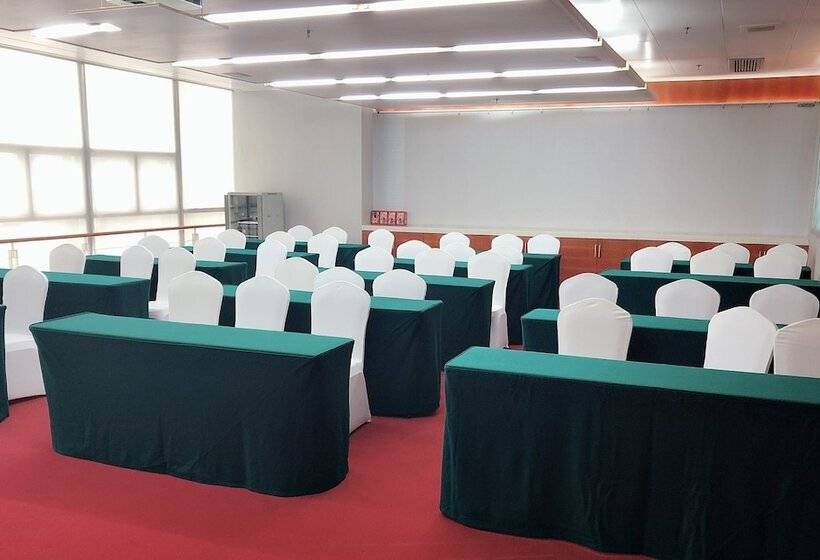 هتل Crowne Plaza Shenzhen Futian, Near To Shenzhen Convention&exhibition Centre, Shenzhen Stock Exchange