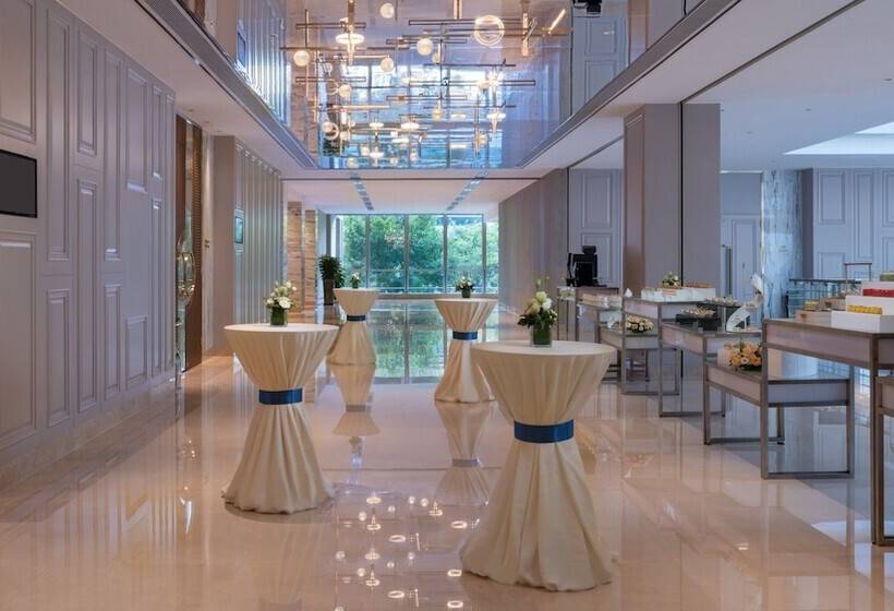 هتل Crowne Plaza Shenzhen Futian, Near To Shenzhen Convention&exhibition Centre, Shenzhen Stock Exchange