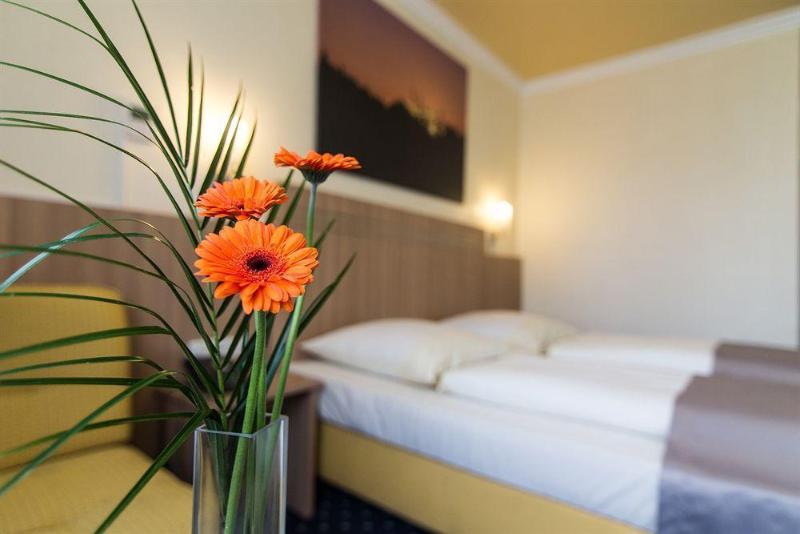 בית מלון כפרי Cult Frankfurt City