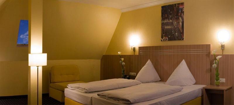 בית מלון כפרי Cult Frankfurt City