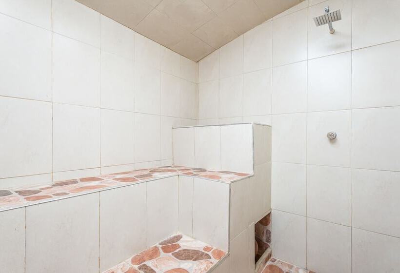 酒店 Dann Monasterio