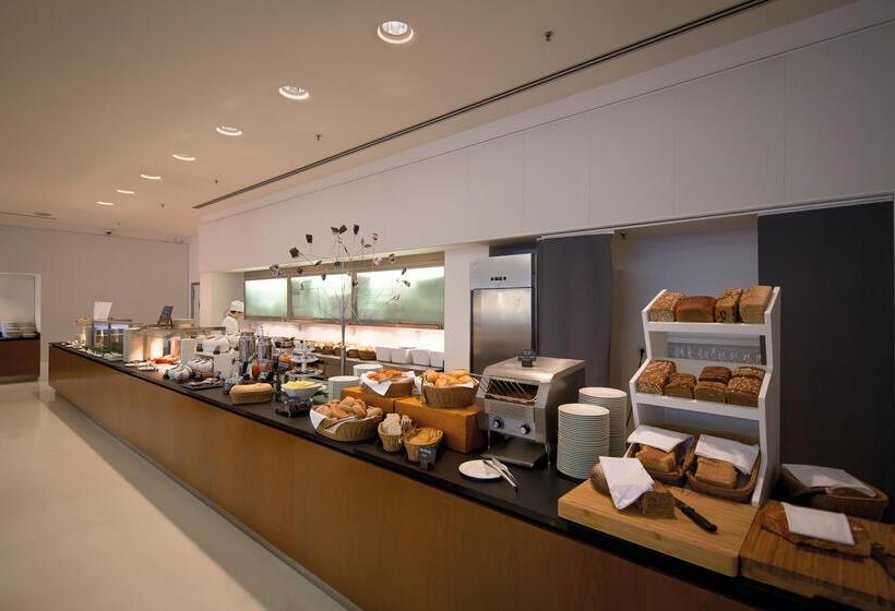 هتل Ellington Berlin