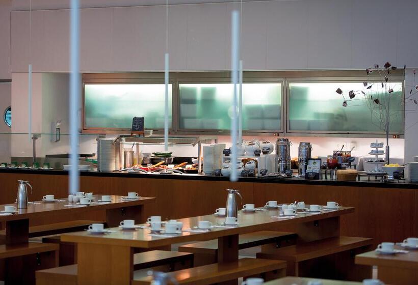 هتل Ellington Berlin