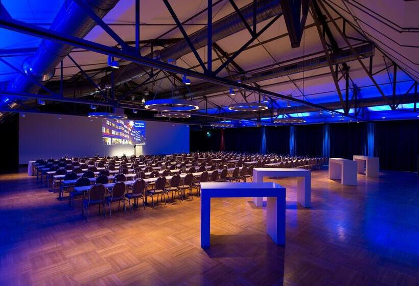 هتل Ellington Berlin