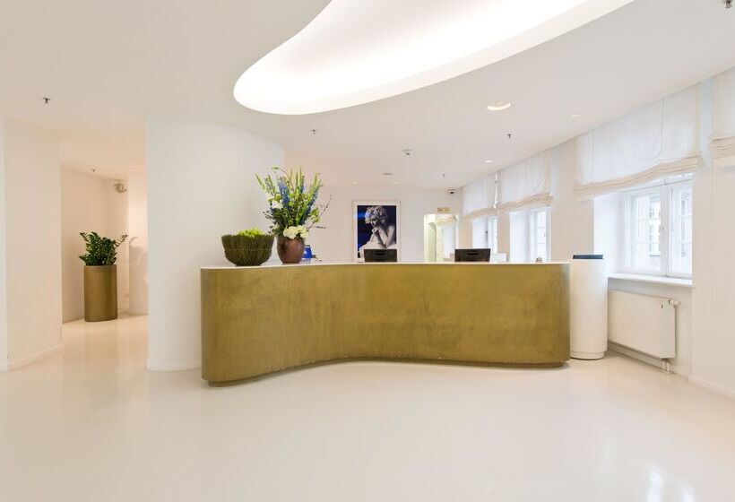 هتل Ellington Berlin