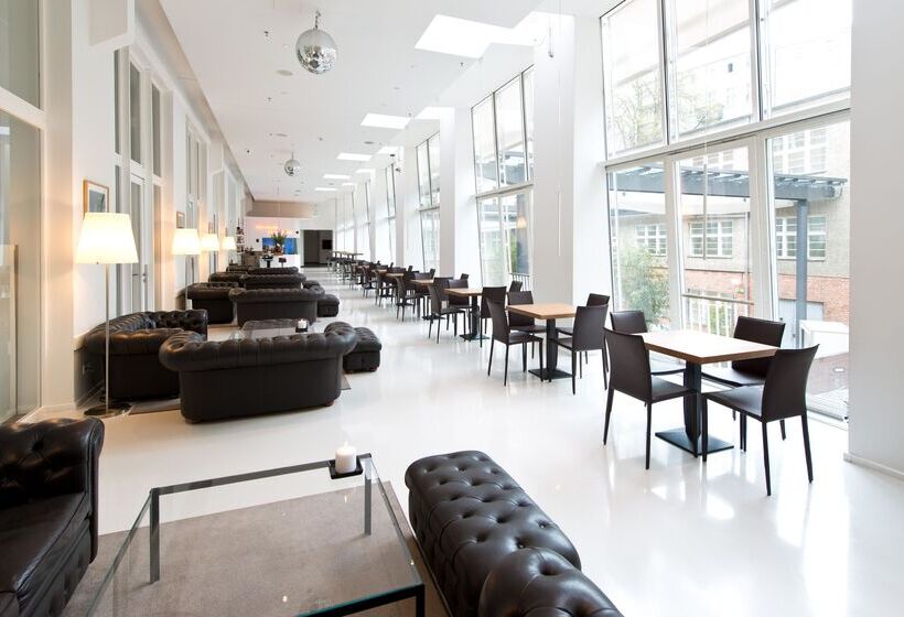 هتل Ellington Berlin